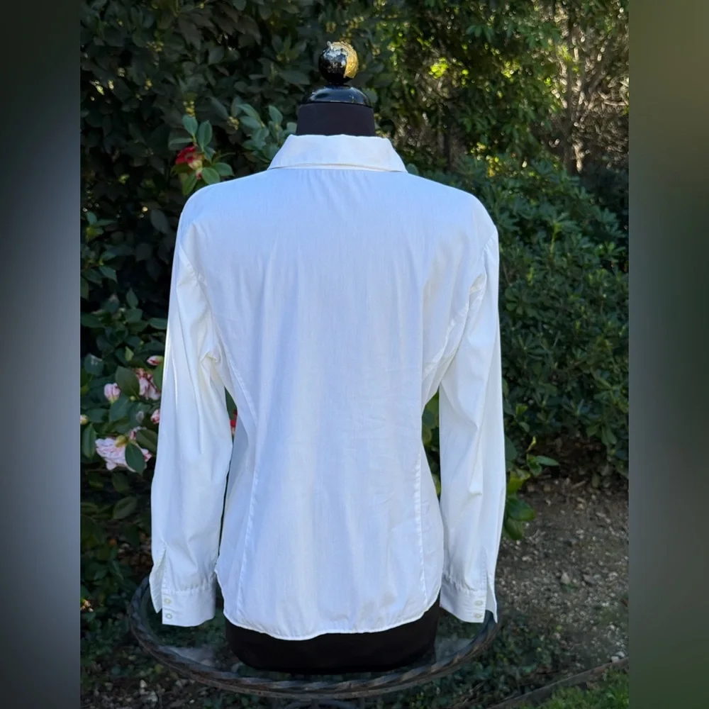 Lafayette 148 "Katherine/Katie" button-up top with side zip - size 8 - Picture 5 of 5